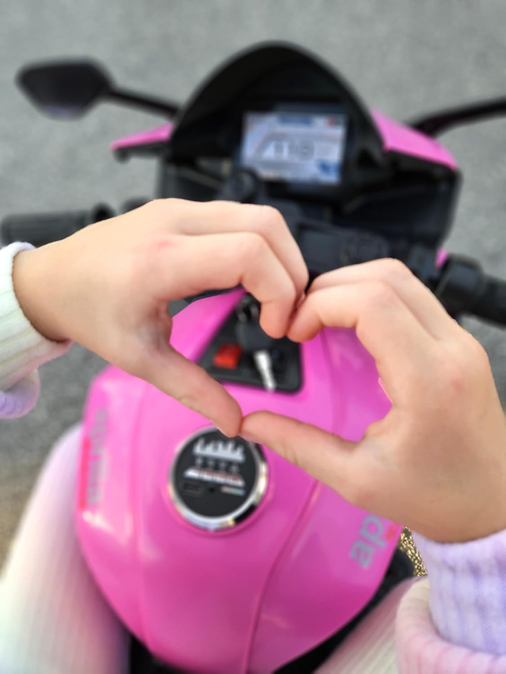 24V Electric Motorcycle for Kids, Ride On Toys for 4-10 Years Old