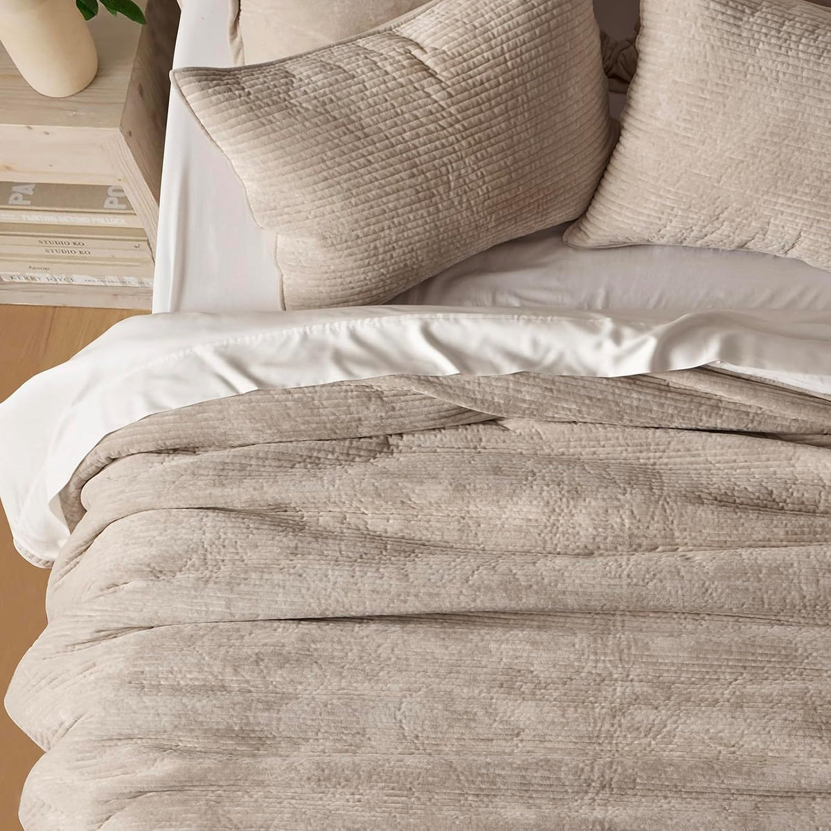 Striped Channel Velvet Quilt Set, King Size, Urban Taupe