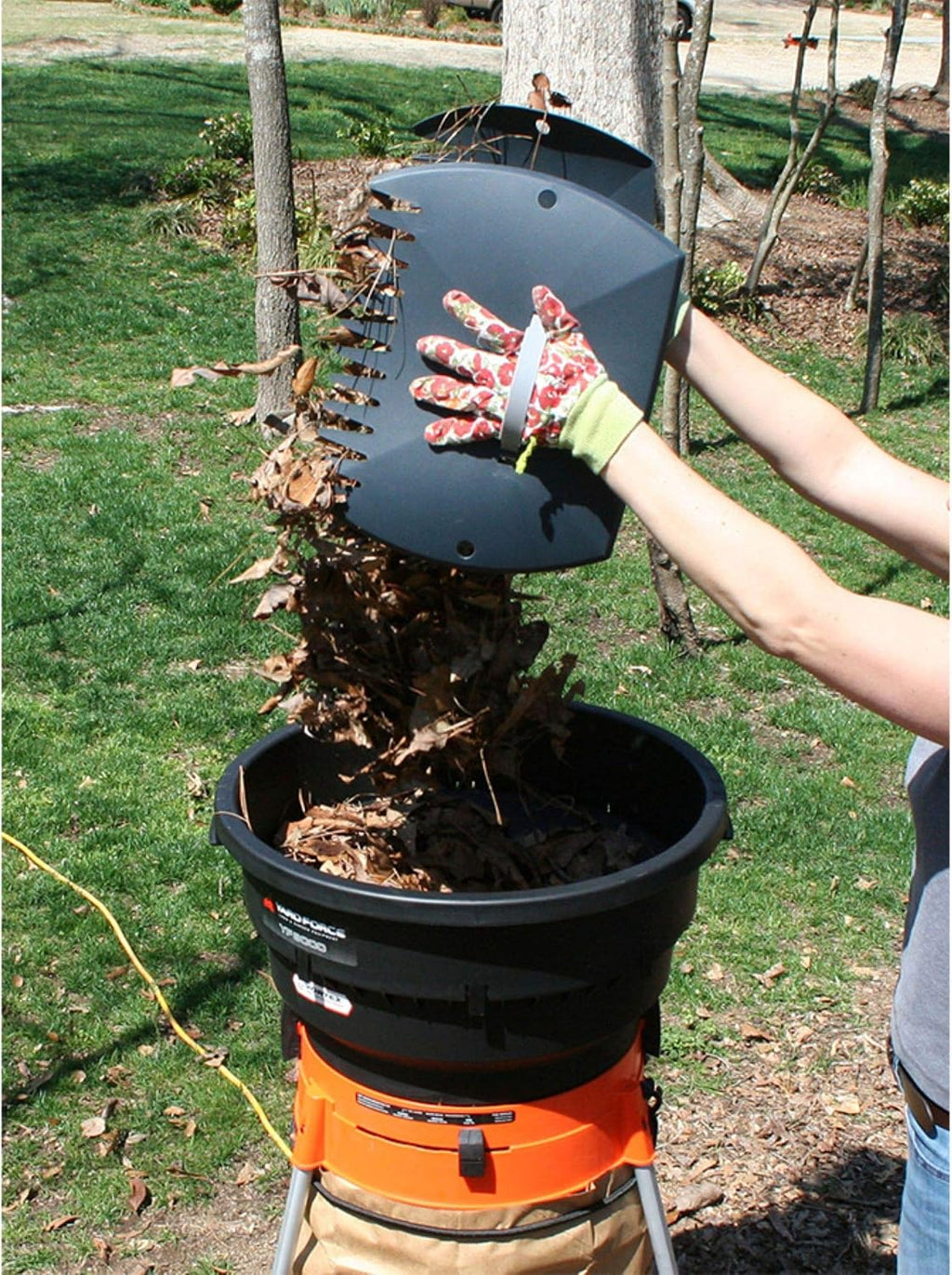 Yard Force YF8000LS Electric Leaf Mulcher/Shredder with Bonus Accessory Kit, One Size, Black/Orange