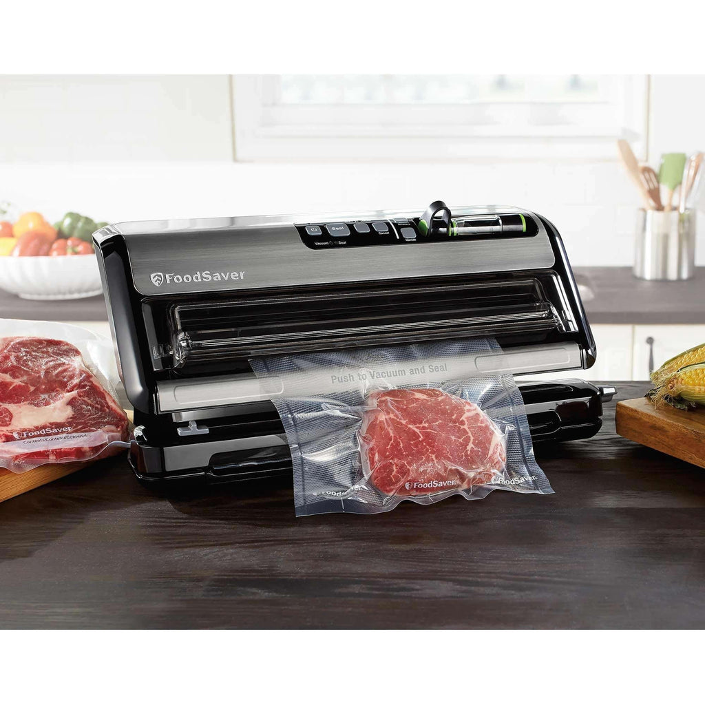 FoodSaver FM5200 Series 2-in-1 Vacuum Sealing System for Food Preservation